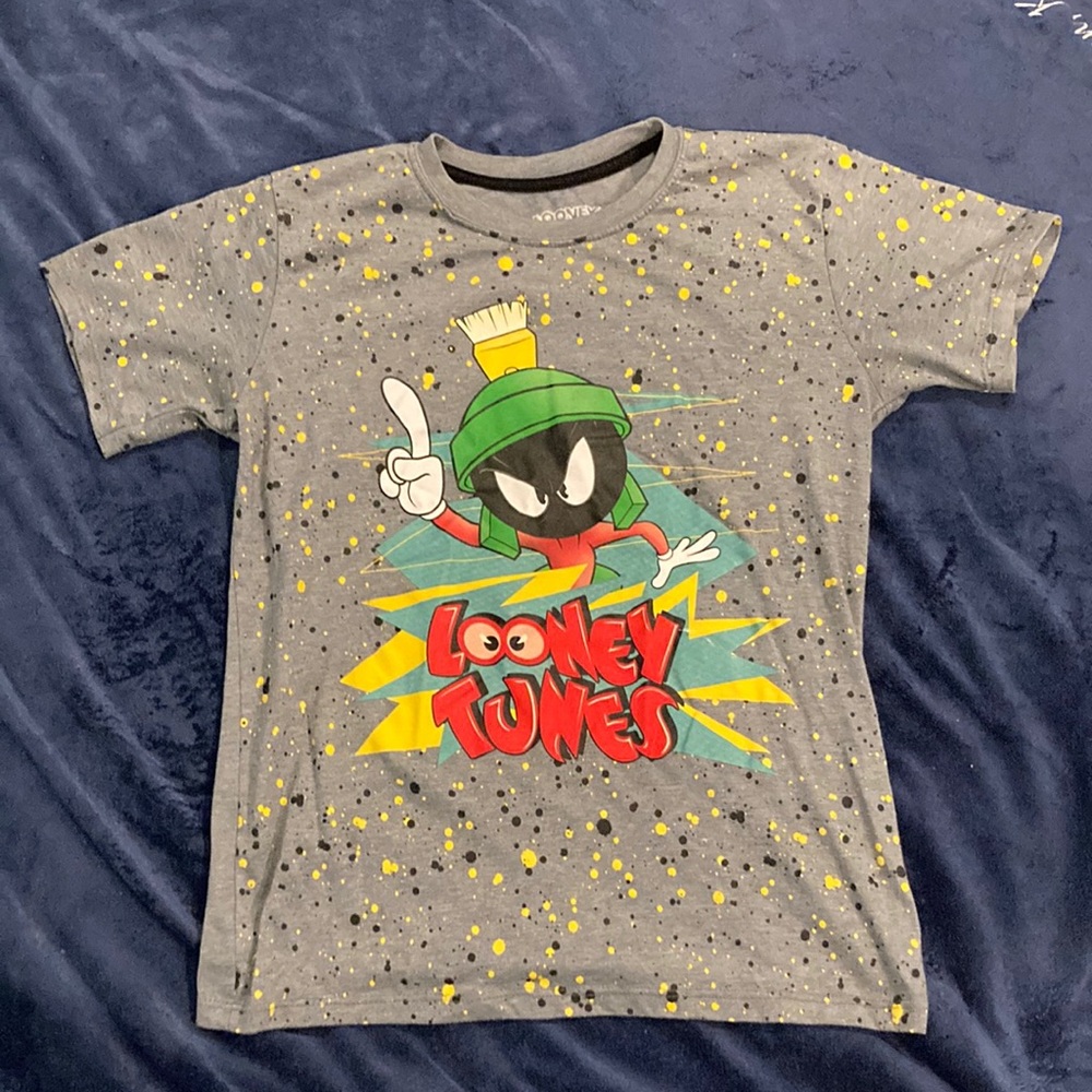 LOONEY TOONS SHIRT